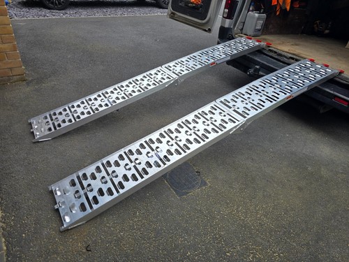 Folding aluminium ramps 340kg - aluminium,